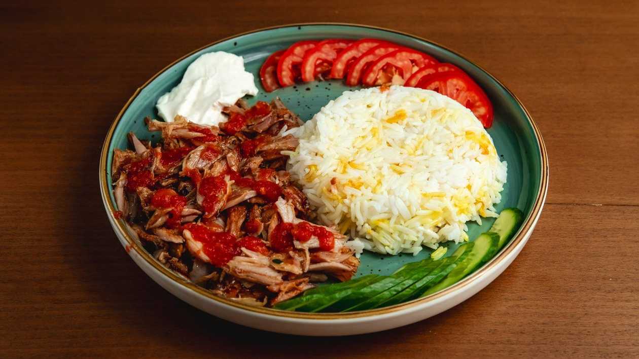 Doner Chicken on rice pilaf